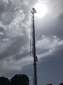 KORUMA MERDİVENLİ VE PLATFORMLU PROJEKTÖR DİREKLERİ - GALVANİZ PROJEKTÖR DİREKLERİ